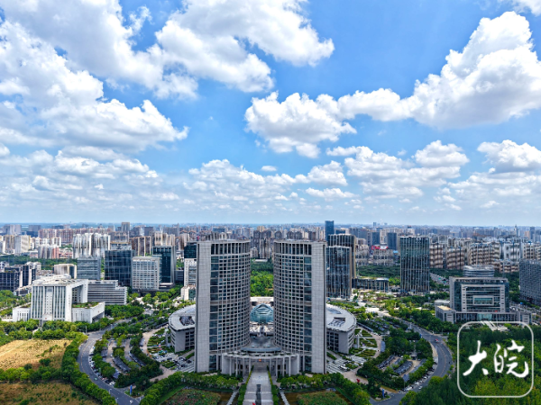 我要配资平台查询 ﻿快看！合肥天空“棉花糖”  气象专家：是“丹娜丝”送来的水汽_大皖新闻 | 安徽网